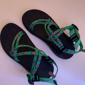 Chaco (no toe strap)
